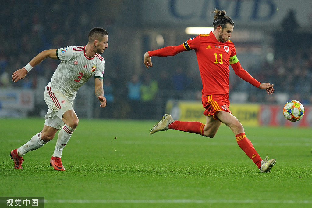 包含匈牙利客场不敌威尔士，出线形势堪忧的词条