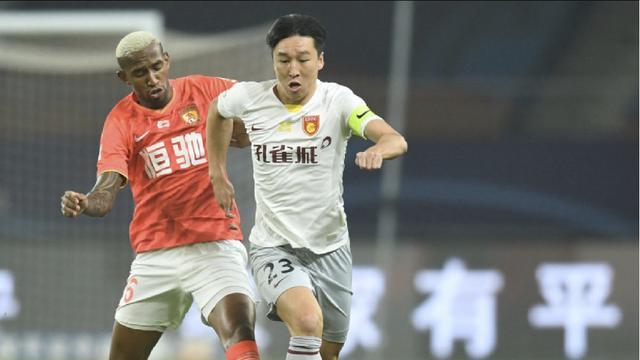 包含互不相让厮杀不停的比赛节奏的词条