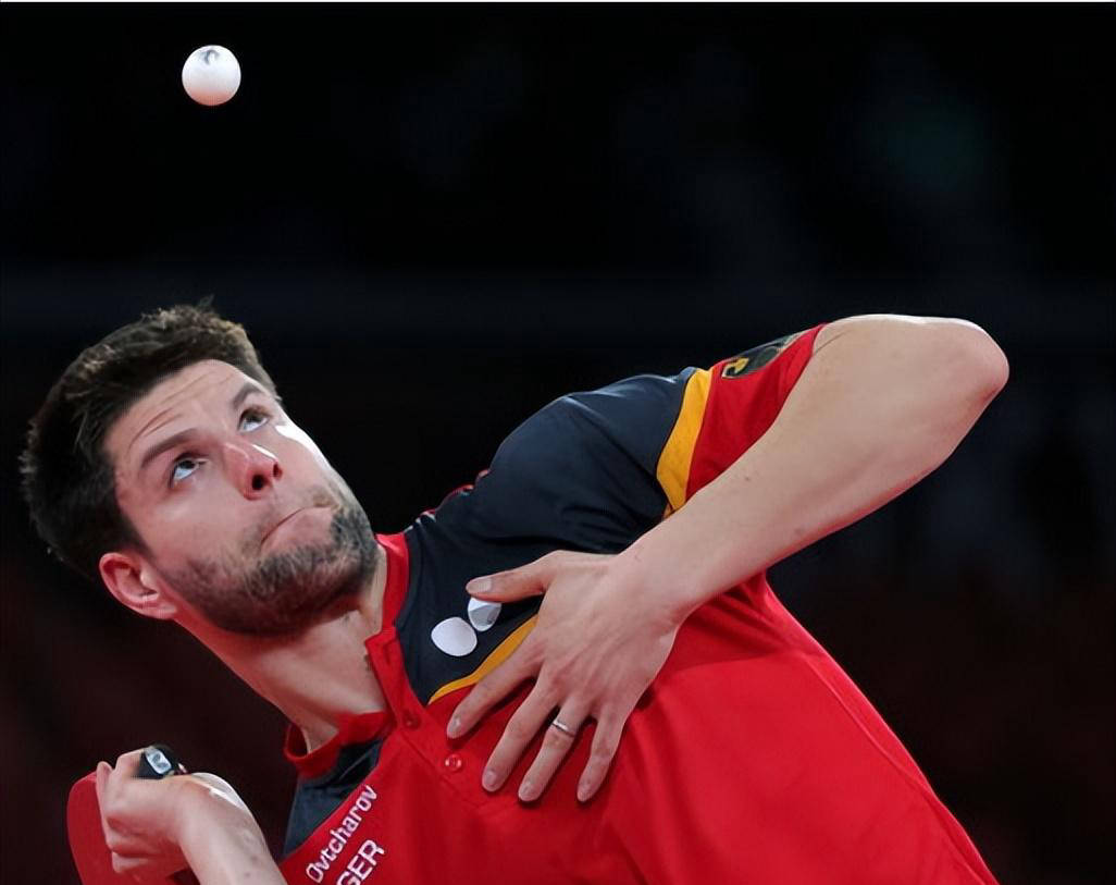 法国乒乓球队逆转比利时乒乓球队，奥恰洛夫爆发神勇的简单介绍