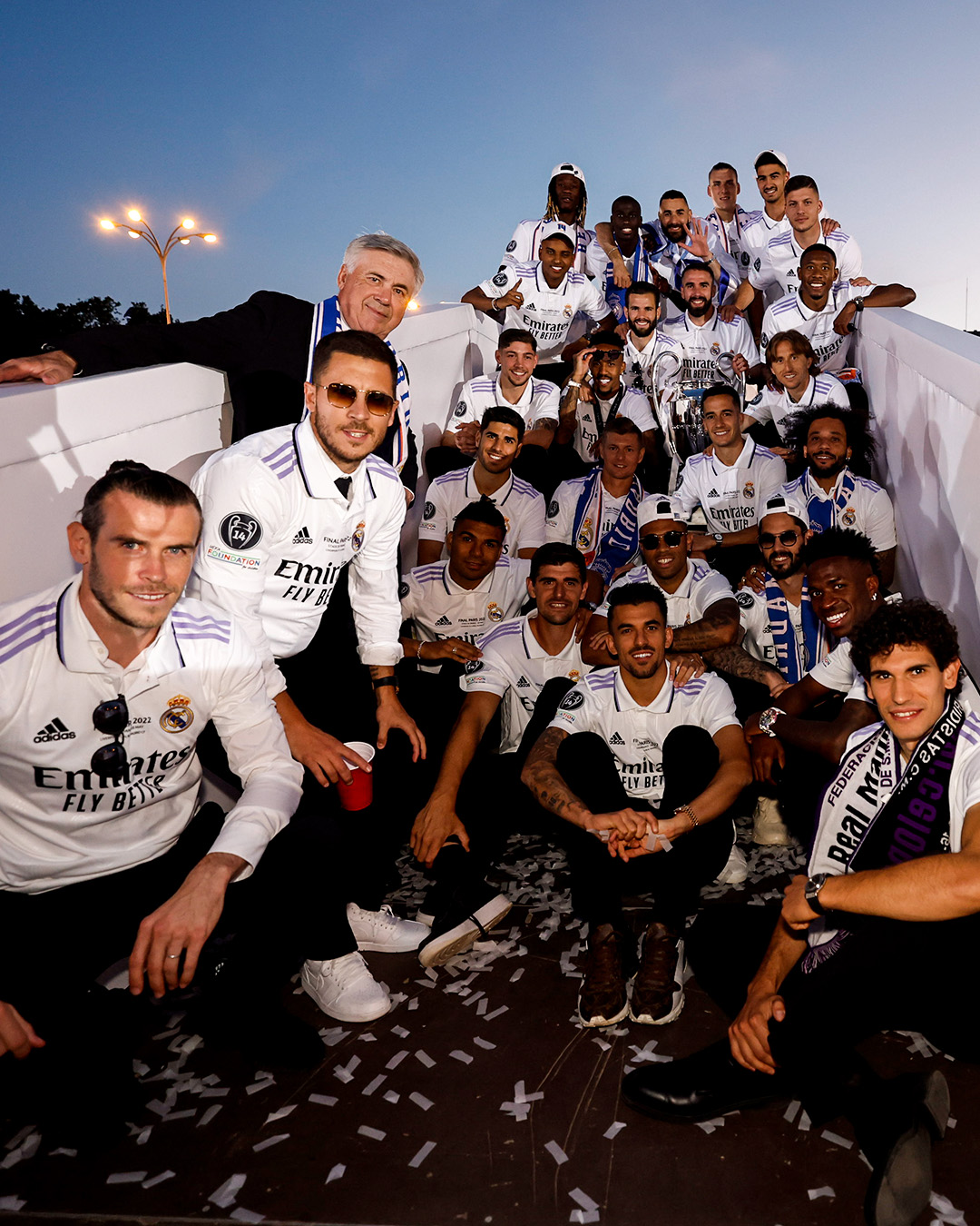 开云体育中国-波兰完胜塞维利亚，本泽马绝境逆转