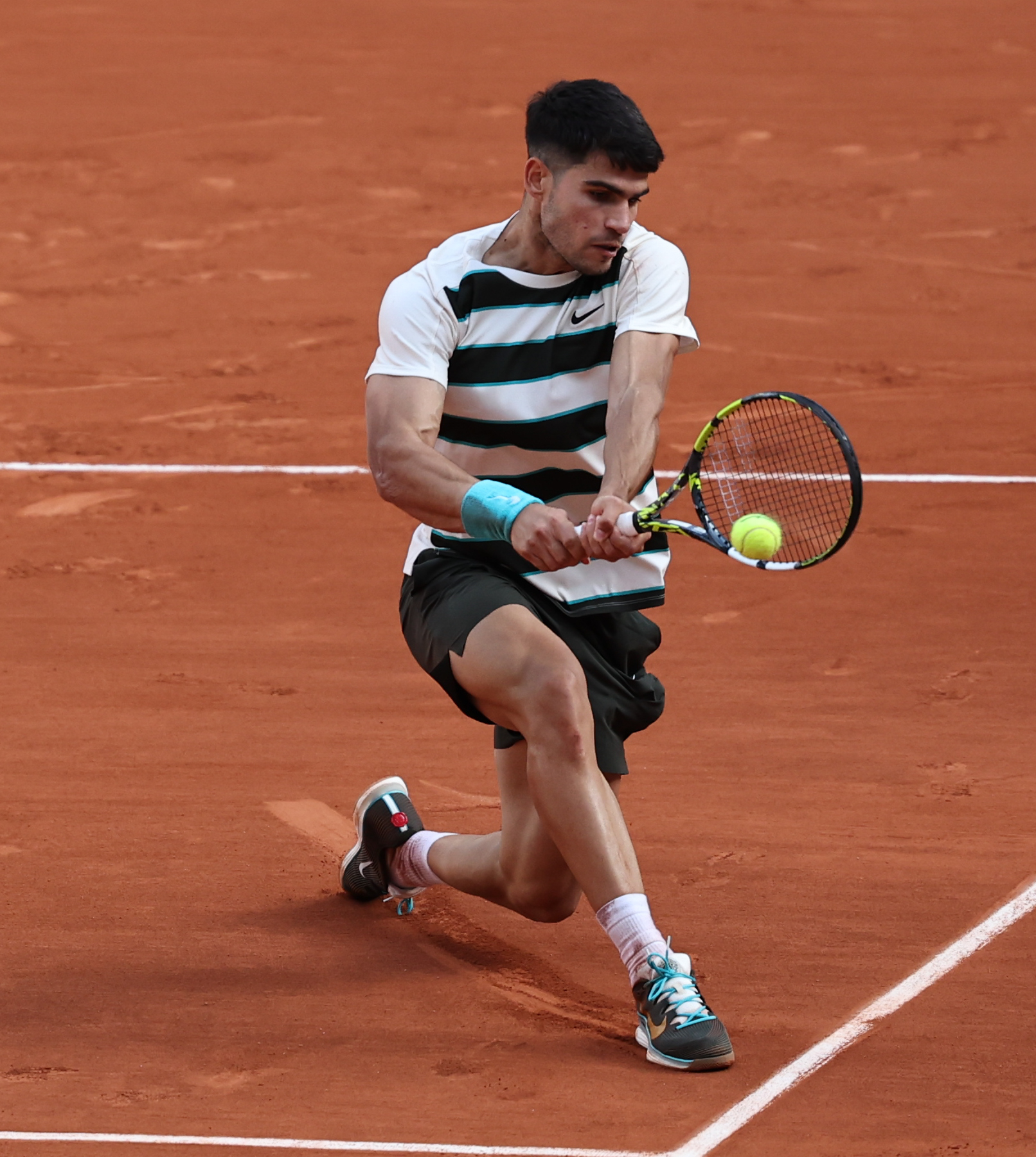 开云体育在线-世界网球队轻取西班牙网球队，阿尔卡拉斯打破历史纪录的简单介绍