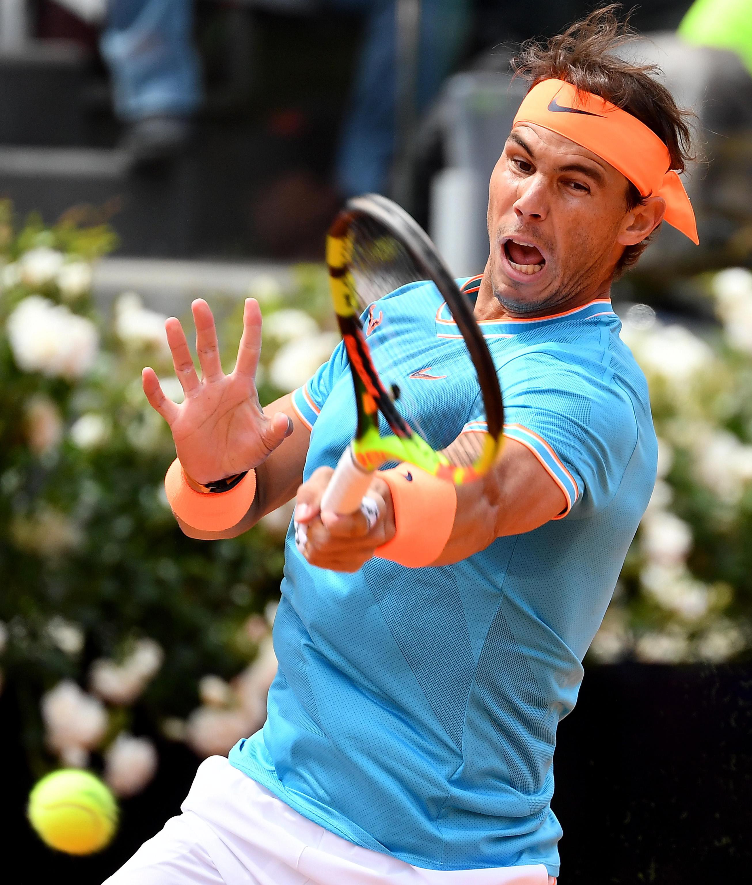 开云下载-意大利网球队绝地反击日本网球队，纳达尔爆发神勇