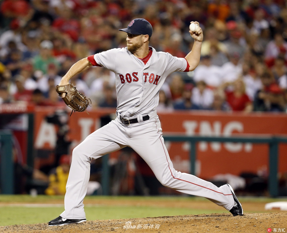 棒球明星选手受伤退赛，引发热议