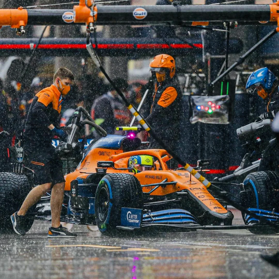 开云体育APP下载-雷诺车队碾压迈凯伦,周冠宇扛起全队