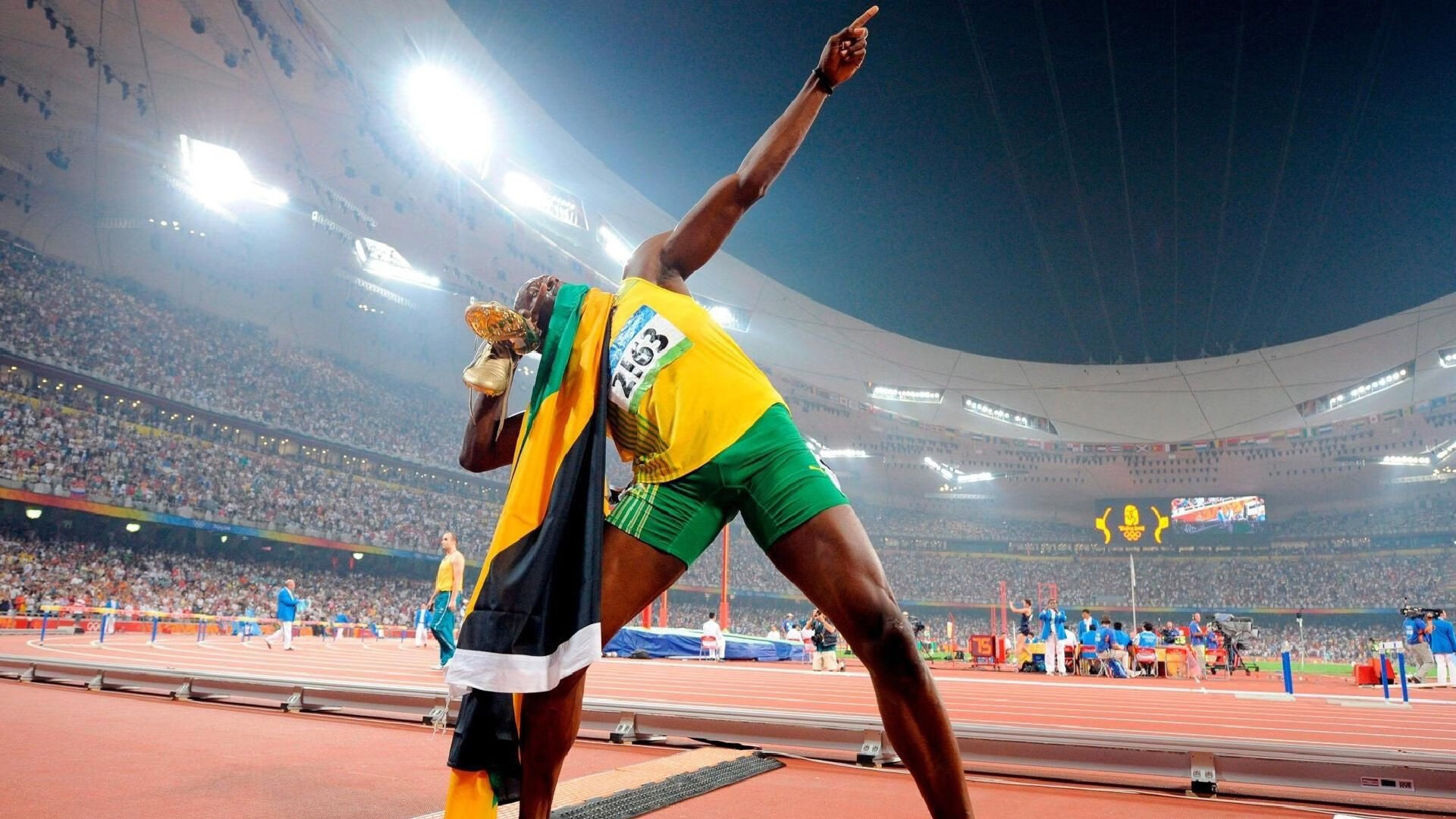 体系碾压，当勒沃库森式打法打穿摩洛哥，再看黄喜灿为何能稳定输出