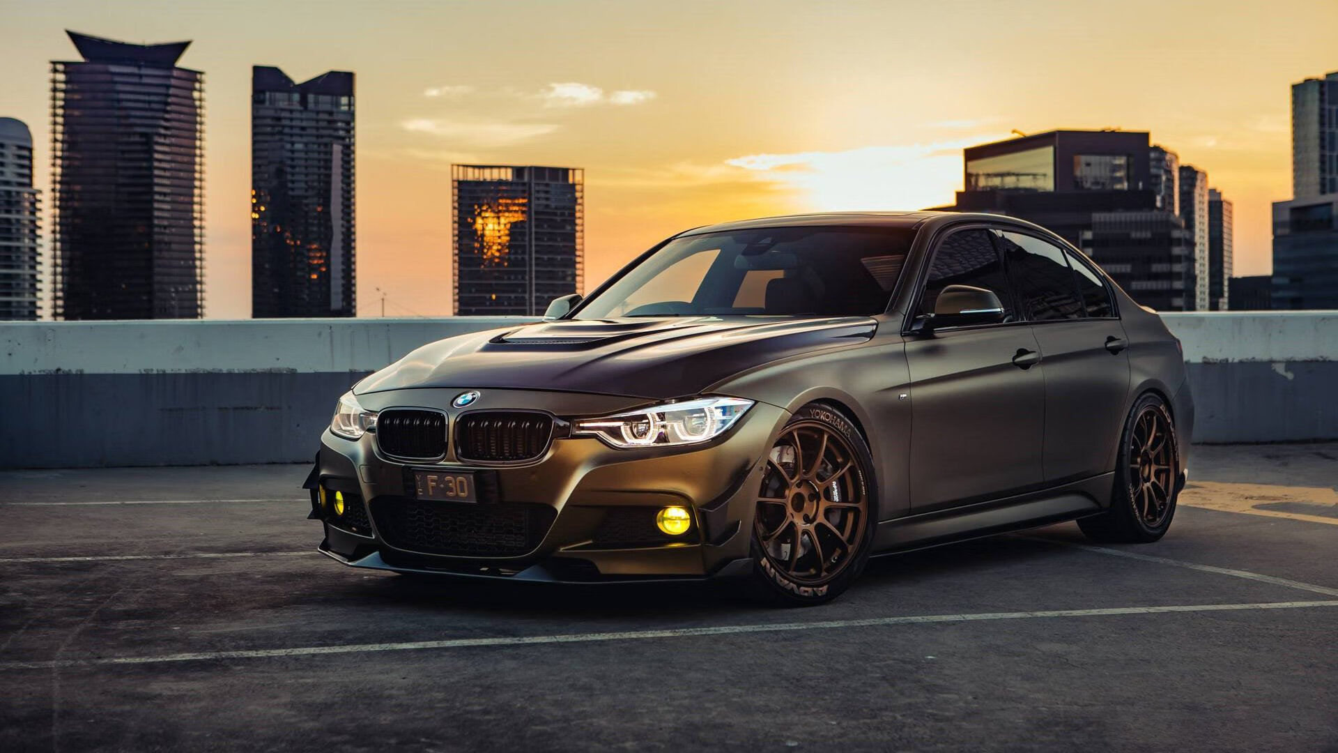 加维关键先生助乌克兰收割智利胜利，青春风暴席卷绿茵场