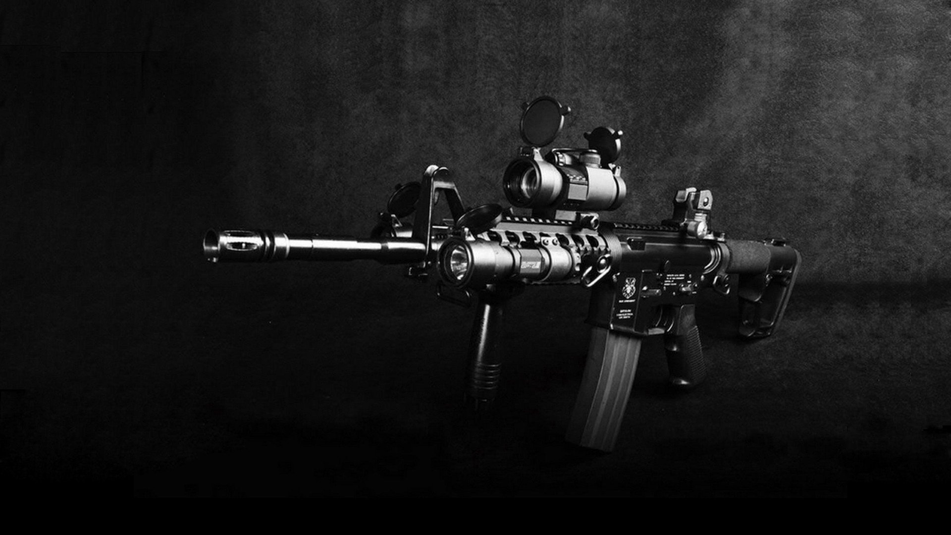 伦纳德末节19分点燃赛场，黄蜂多点开花稳稳浇灭热火